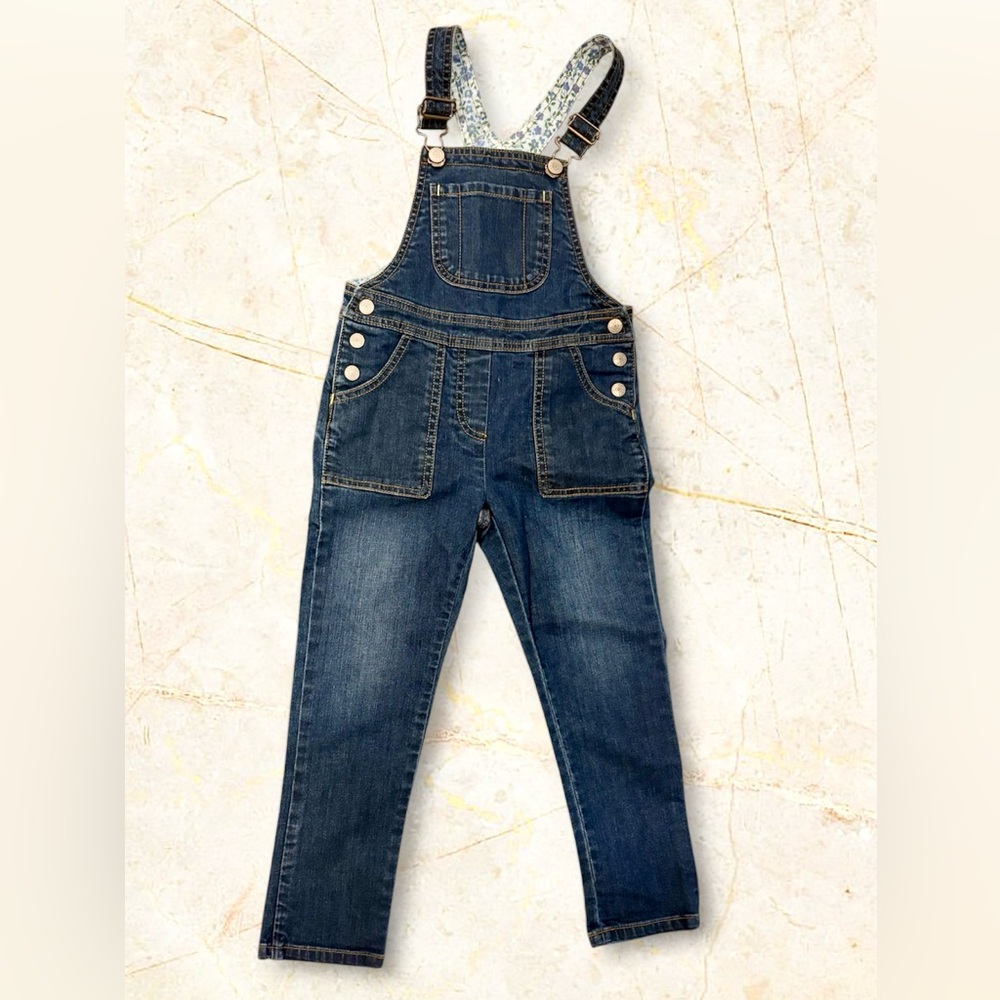 Mini Boden Little Girls’ Denim Overalls. Like new! Size 5-6Y.